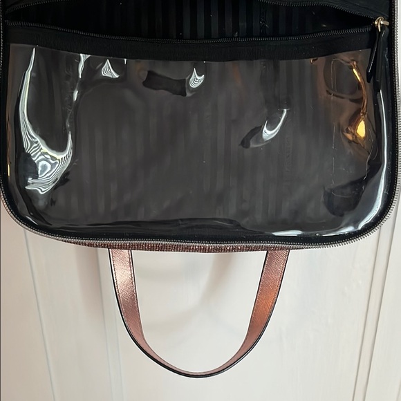 Victoria's Secret Pink and Gold Cosmetic Bag with Glitter - Picture 9 of 13